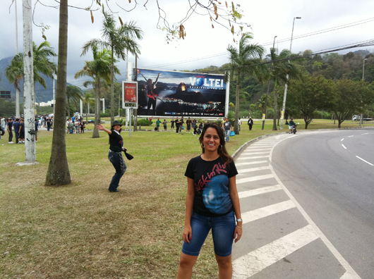 Correspondente Anna Paula Lopes Rodovalhos